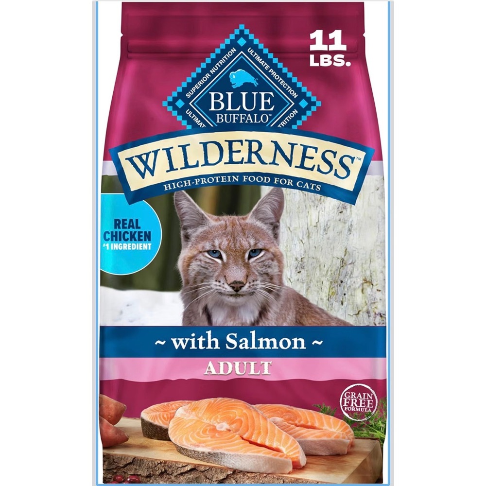 Blue Buffalo Wilderness Adult Cat Food Chicken and Salmon Grain Free 11 lbs
